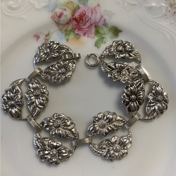 VTG Danecraft Double Flowers Sterling Bracelet - Picture 1 of 5